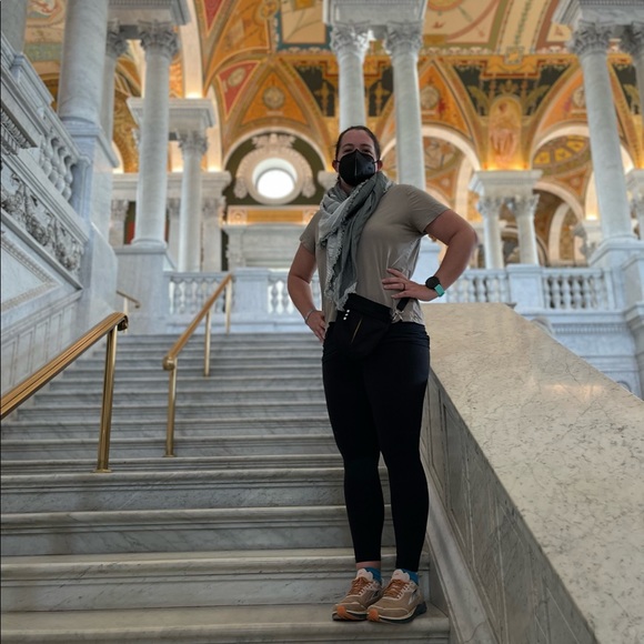 Meet your Posher, Jana - Picture 1 of 1